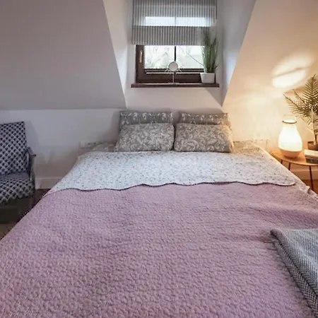 4 Bedroom Beautiful In * Pierkunowo