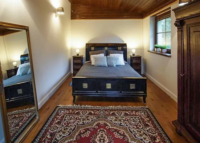 4 Bedroom Beautiful In Dom wakacyjny *