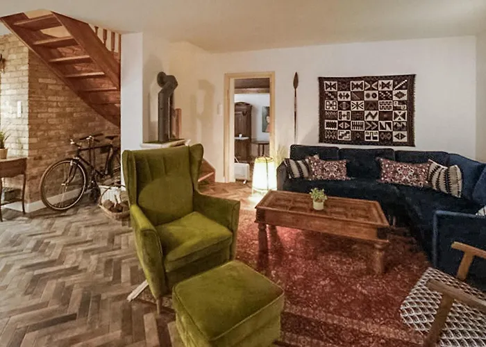 4 Bedroom Beautiful In Dom wakacyjny